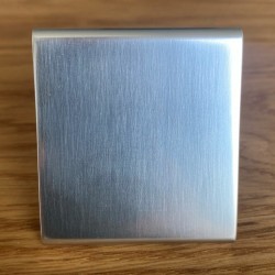Chevalet aluminium 50x50mm - Gravure laser - Argenté ou doré