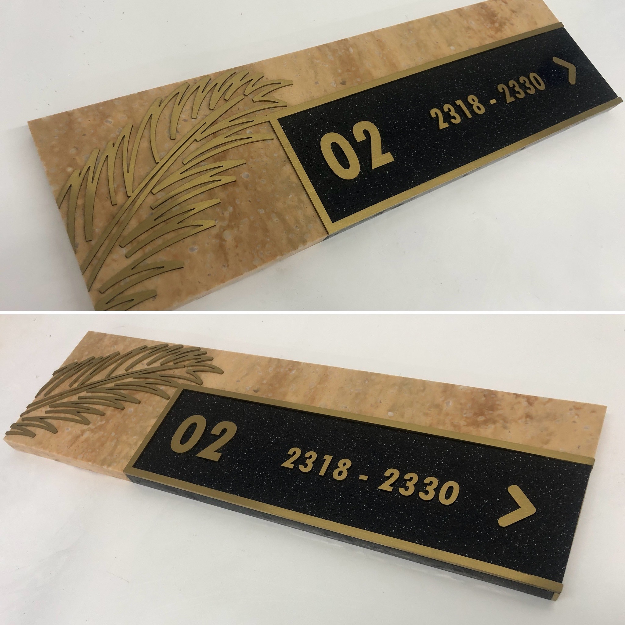 Plaque directionnelle décorative avec numéros de chambres et finition dorée